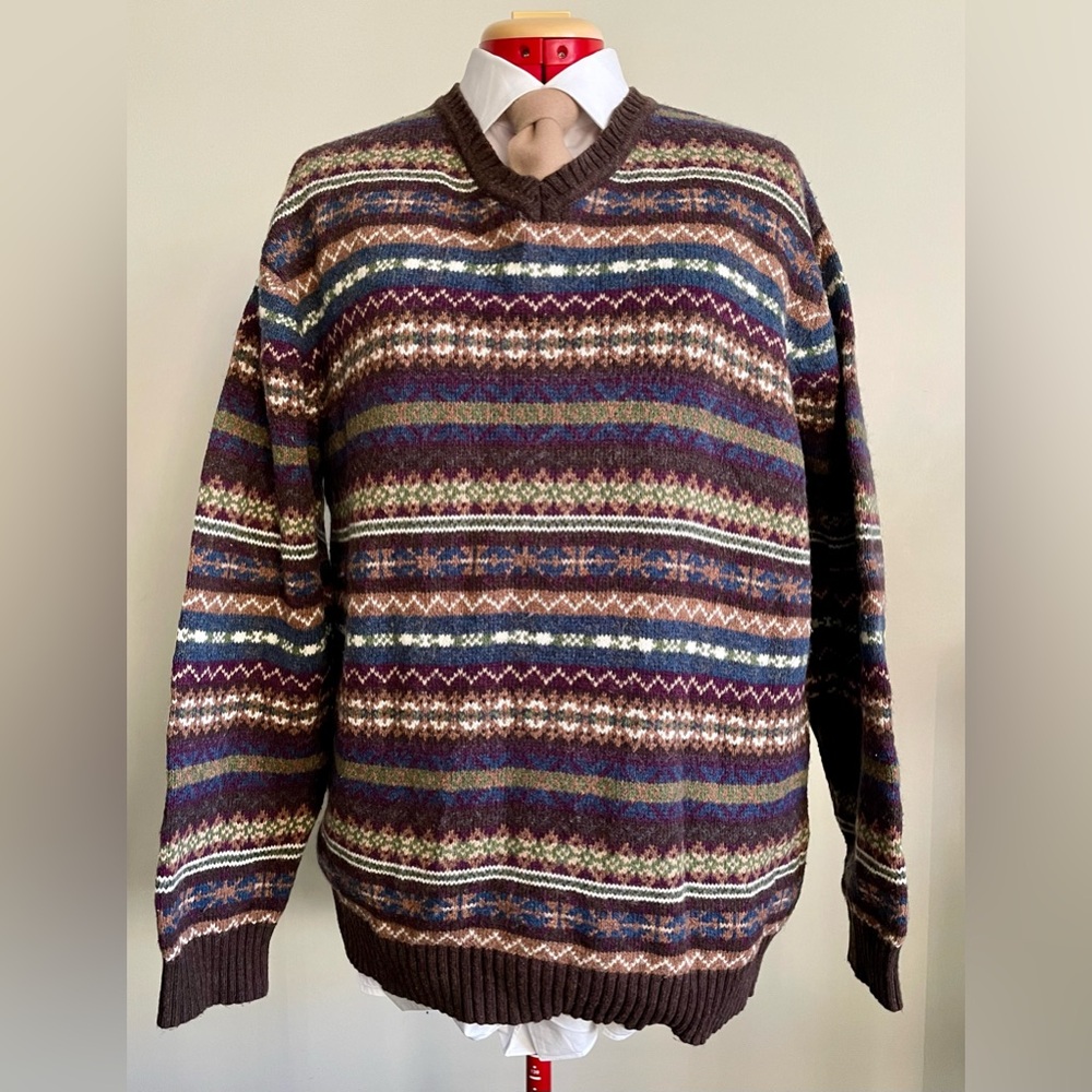 Fair Isle Style V-Neck sweater by St.John’s Bay - Cotton Blend Sz. Large